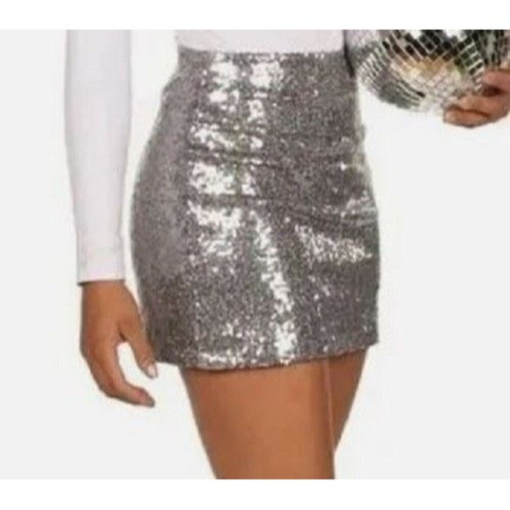 Tipsy Elves Silver Sequin Mini Skirt Women's 1X   NEW With Tags